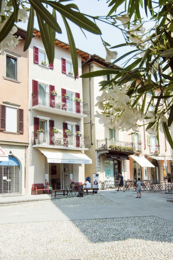 La Quadra Suites - Central Apartments In Iseo With Daily Housekeeping Eksteriør billede